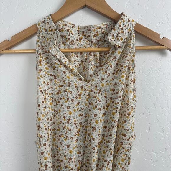 NWT Beachsissi Womens Medium Dress Floral Brown Tan Cream Button Neck Sleeveless - Picture 2 of 8